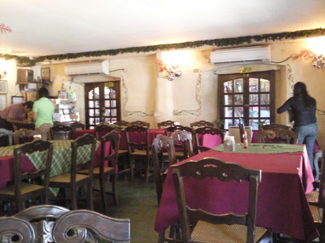 Cafe Leona