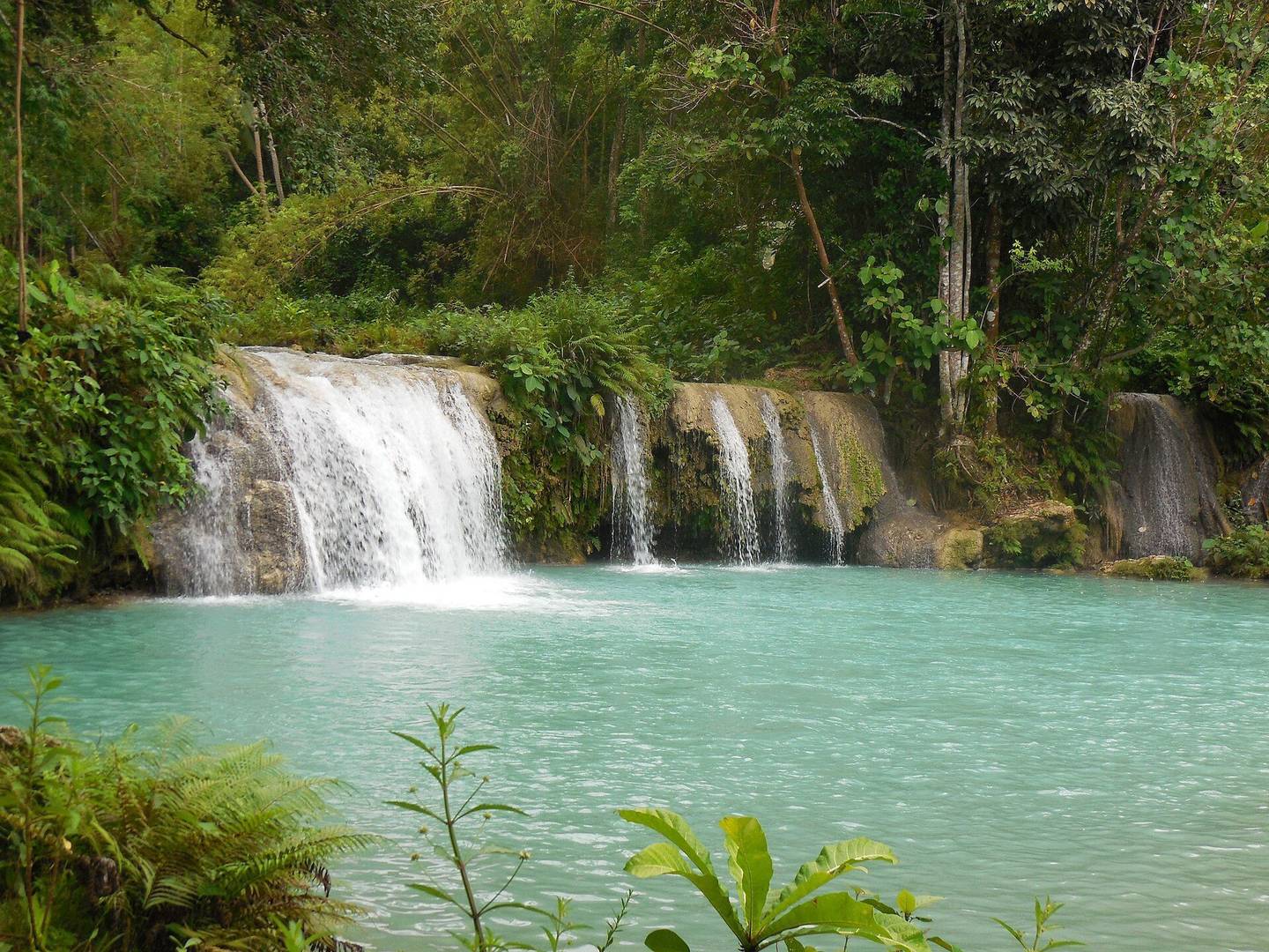 Cambugahay Falls