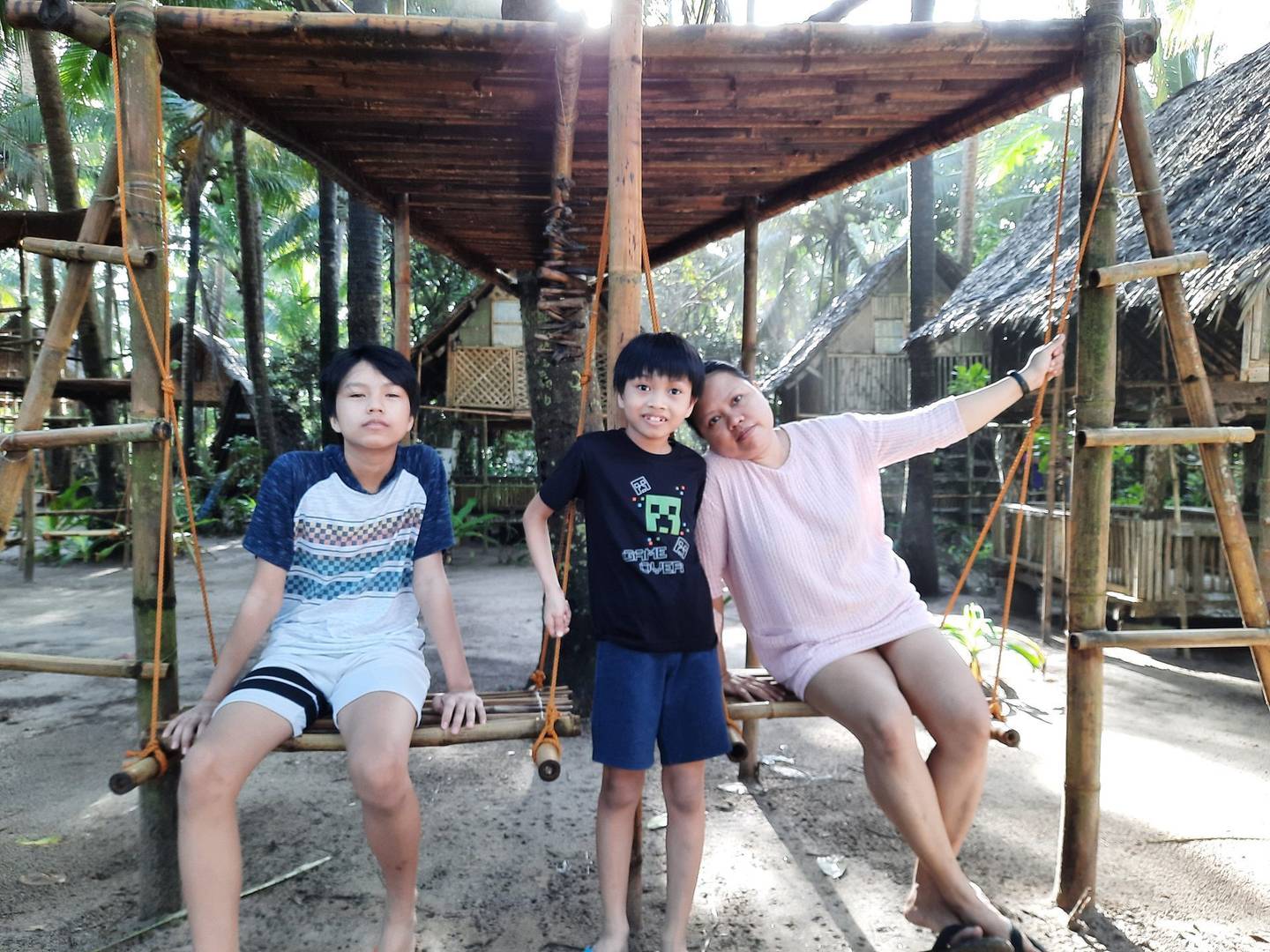 Lola Sayong Eco-SurFarm