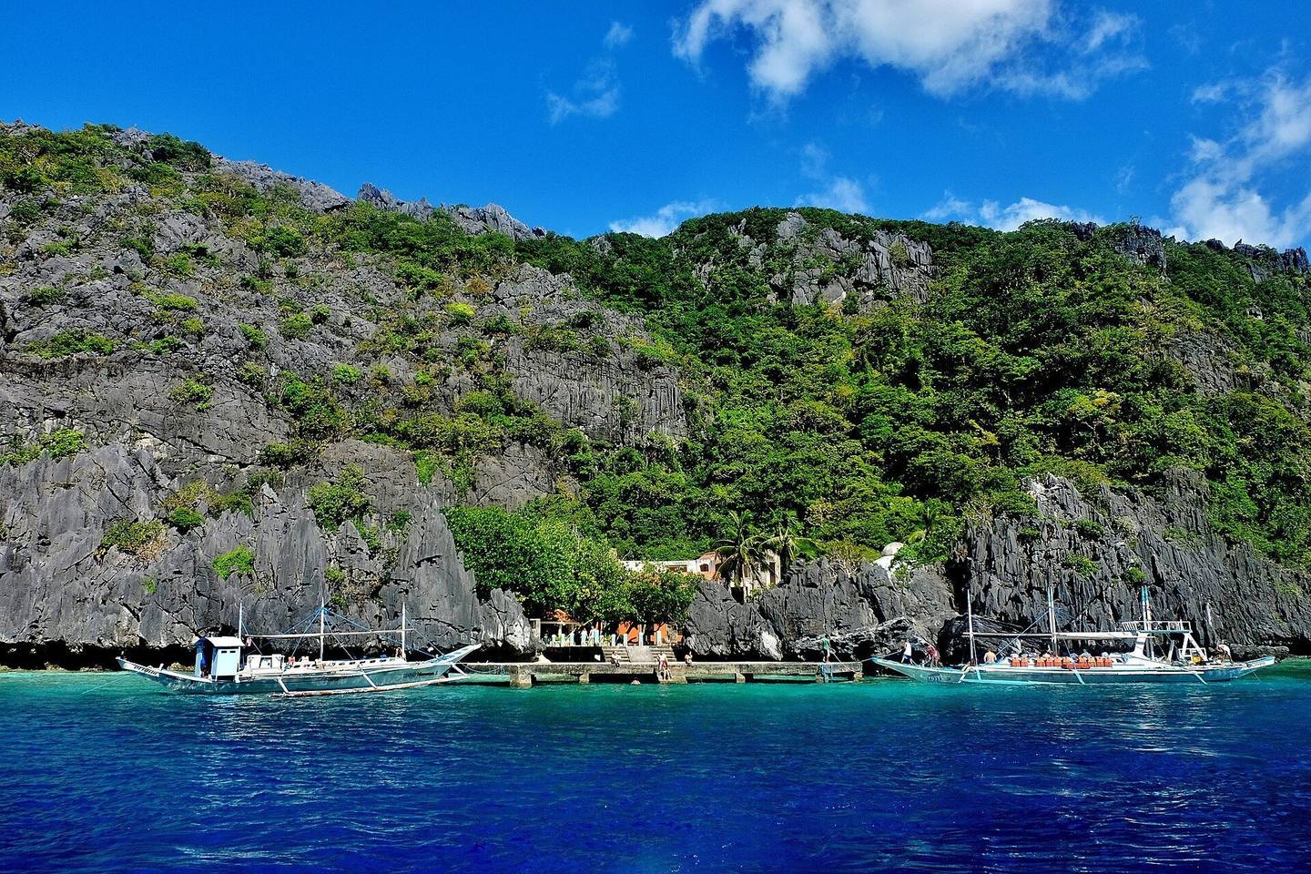 Matinloc Shrine and Secret Beach